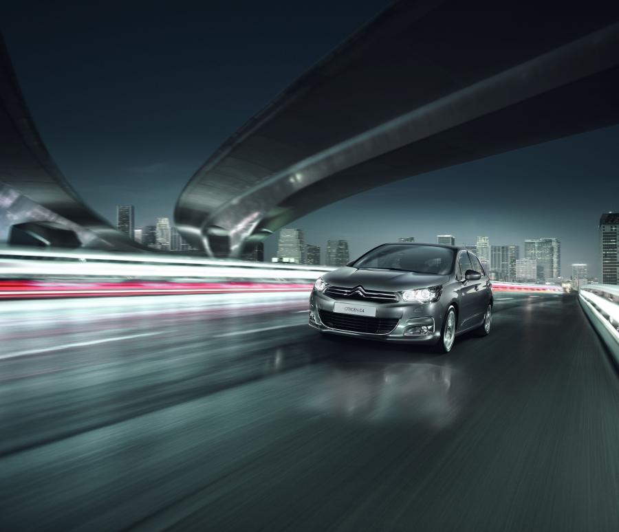  Citroen C4 2010 года  (фото 96 из 147)